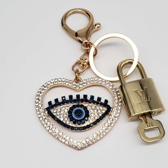 100% Auth Louis Vuitton Lock & Key with unbranded Bagcharm, Keycharm, Keychain - Picture 1 of 8
